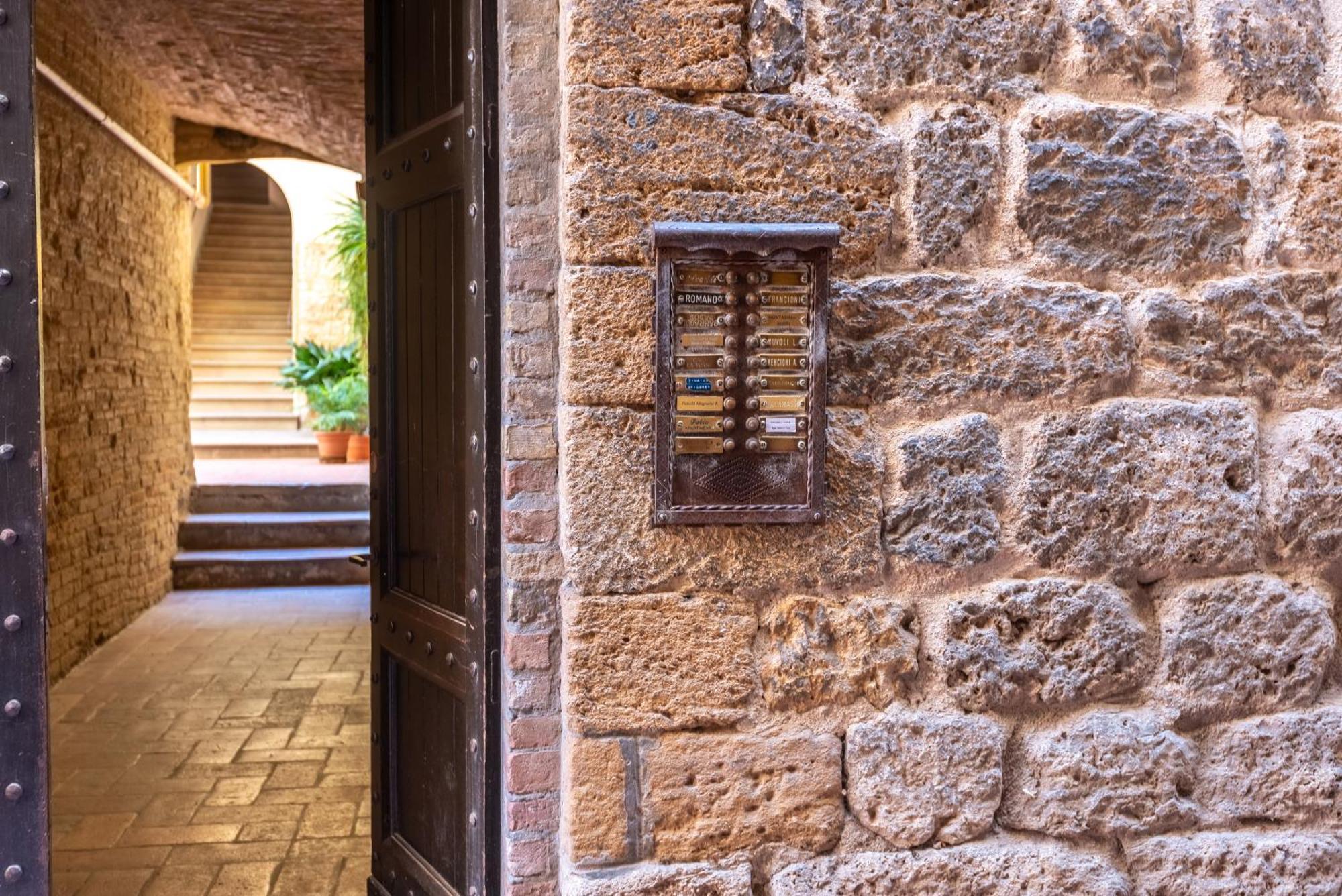 Il Teatro San Gimignano Exterior foto